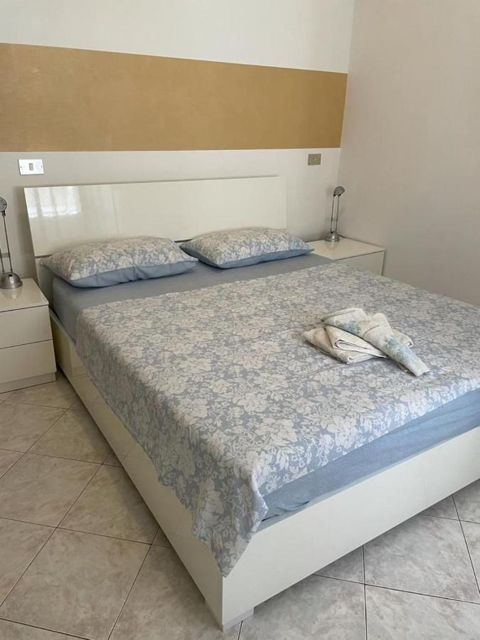 Apartament Marilyn House Desenzano del Garda Zewnętrze zdjęcie